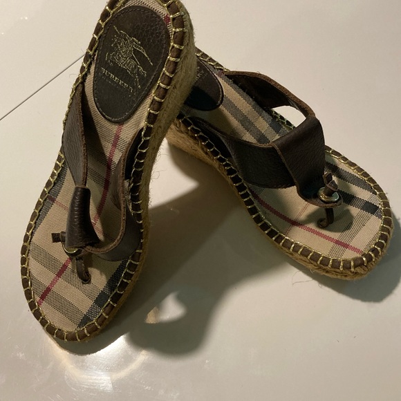 Burberry Wedge Sandals 6.5 - Picture 1 of 6